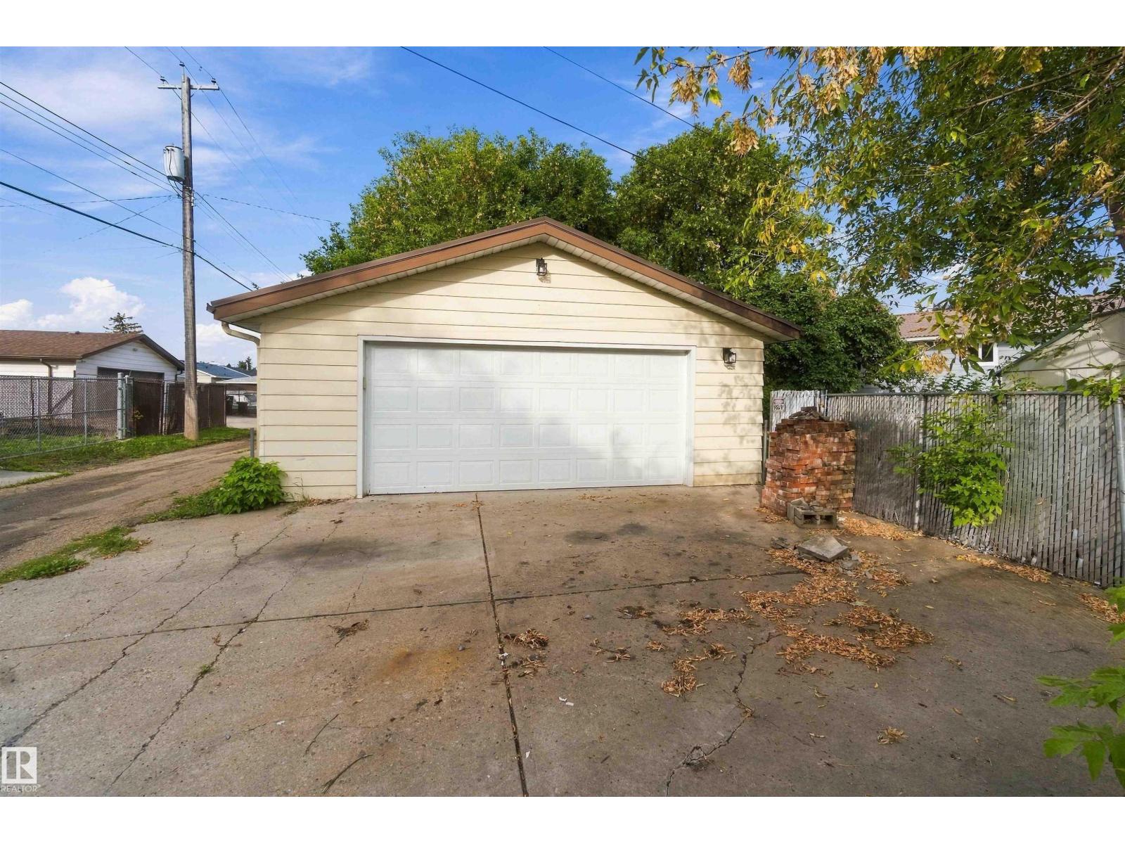 13203 136A AV NW - 47