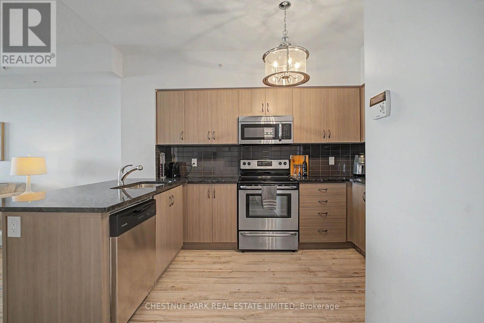 #1503 9255 JANE STREET - 6