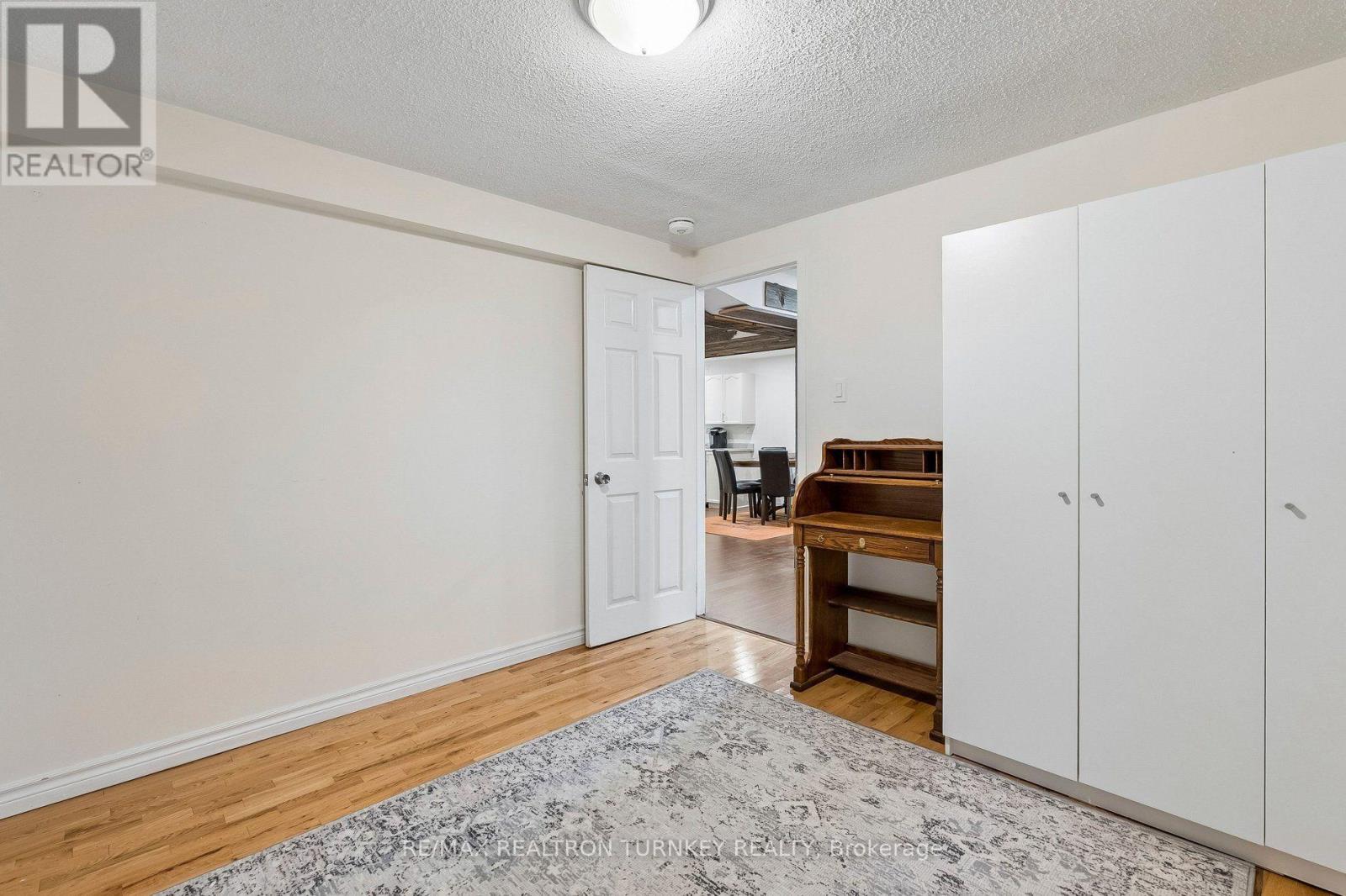 263 CHAMBERS CRESCENT - Image 38