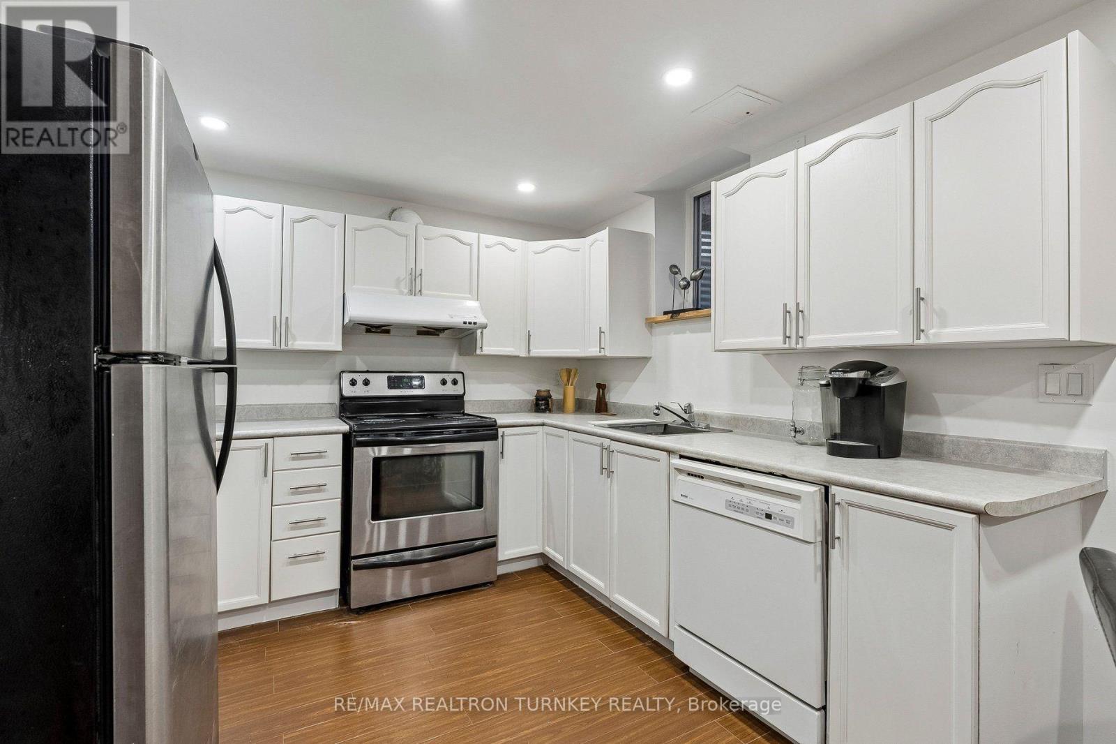 263 CHAMBERS CRESCENT - Image 42