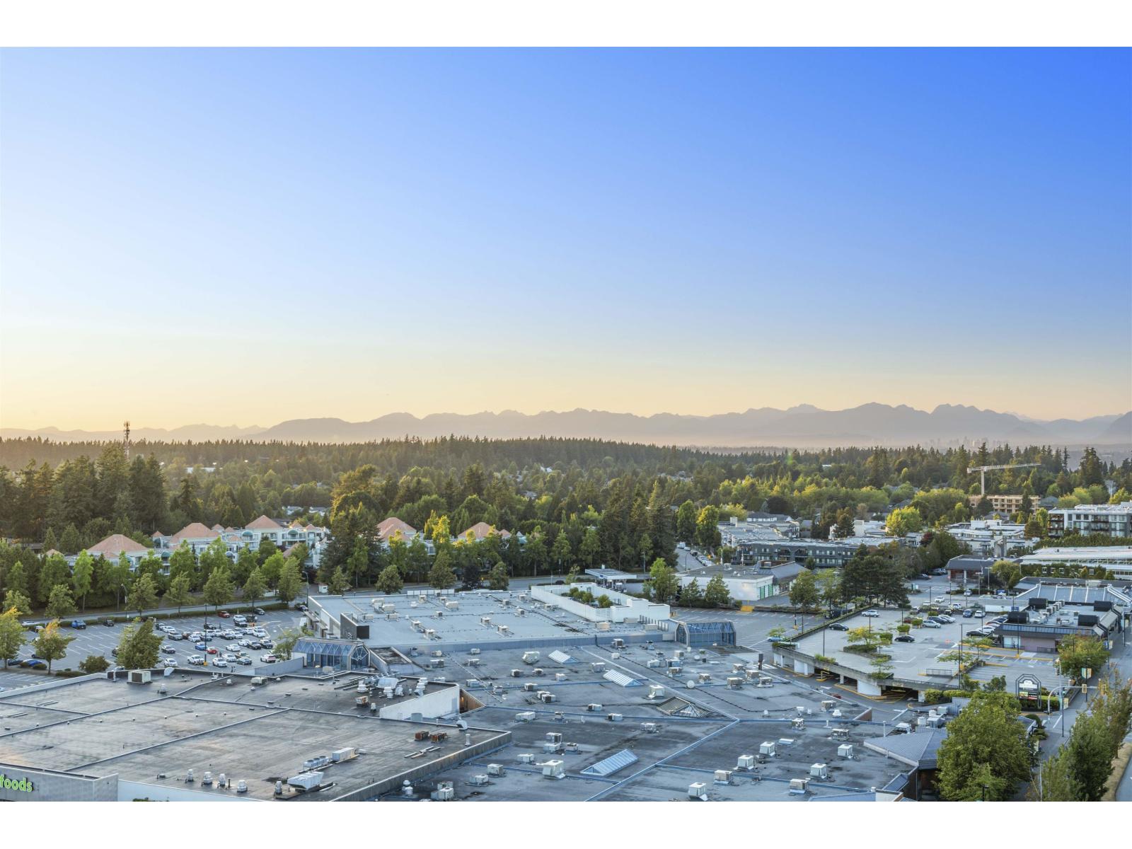 1605 1588 JOHNSTON ROAD, White Rock