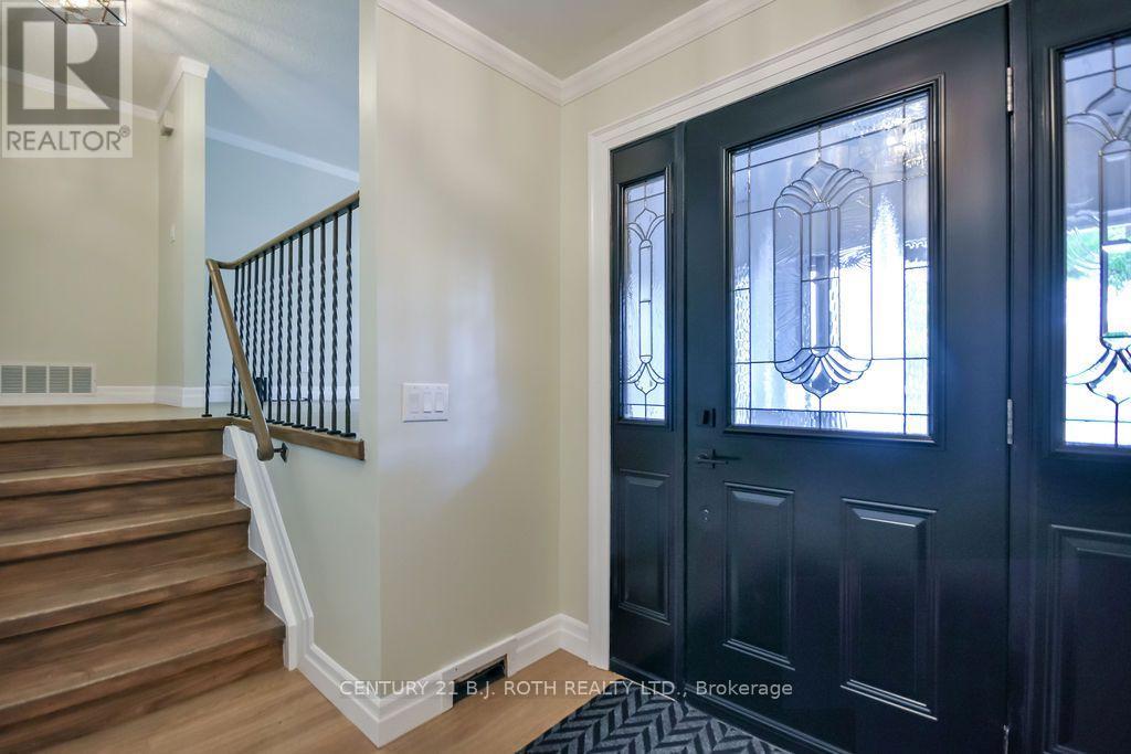 118 MARSHALL STREET, Barrie (Allandale Heights) — photo 2