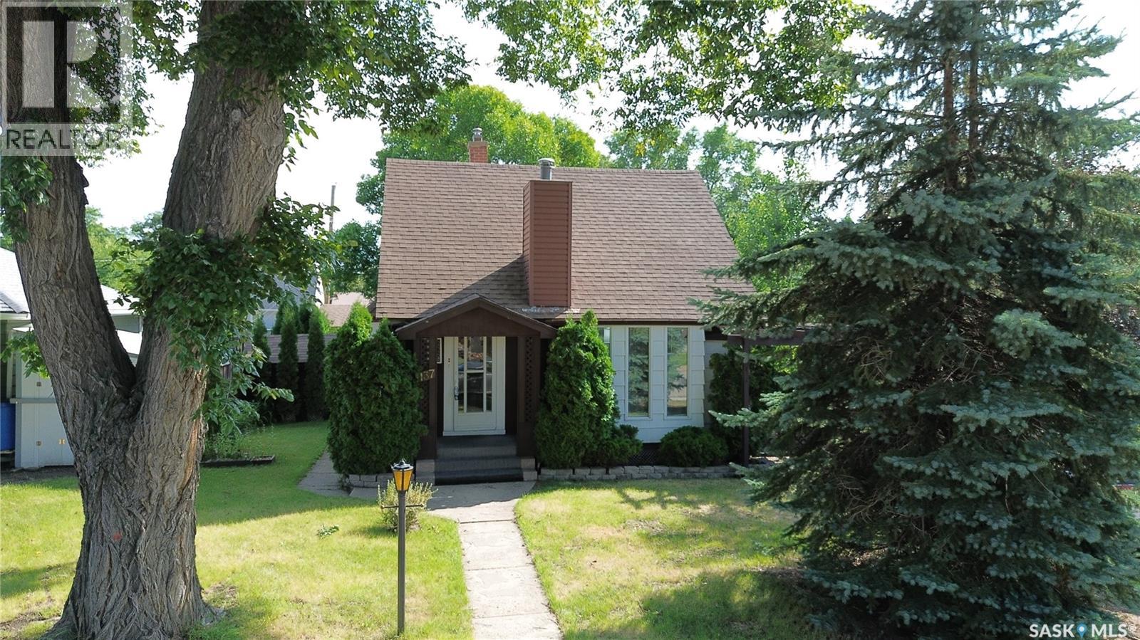 1137 Monk AVENUE - Image 41