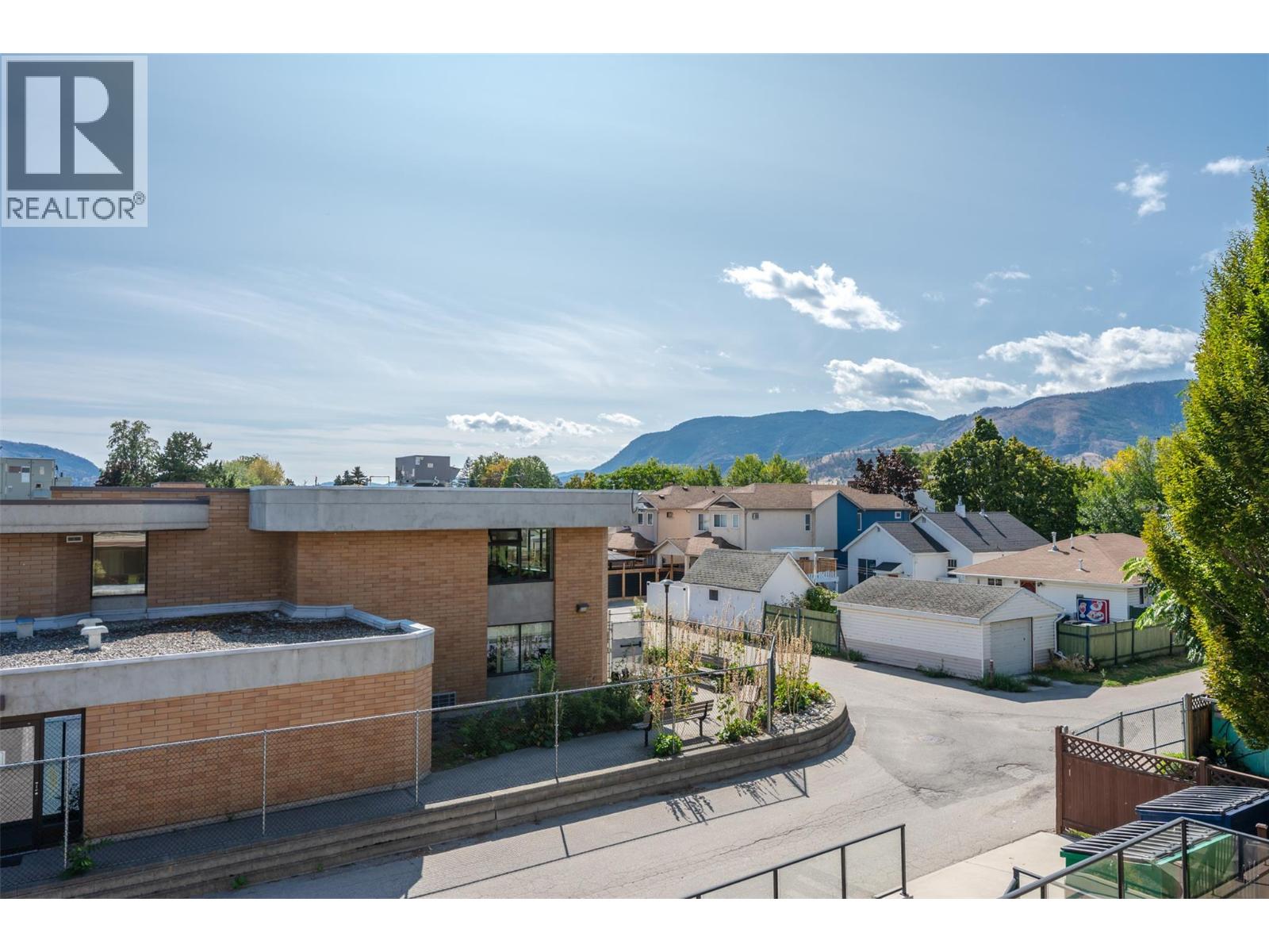 #307 240 Wade Avenue W - 23