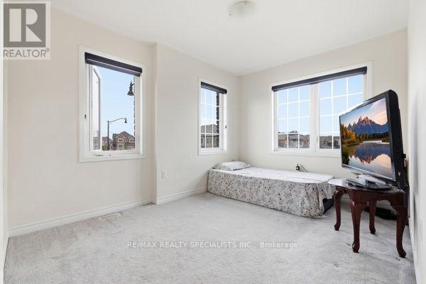 542 REMEMBRANCE ROAD - Image 30