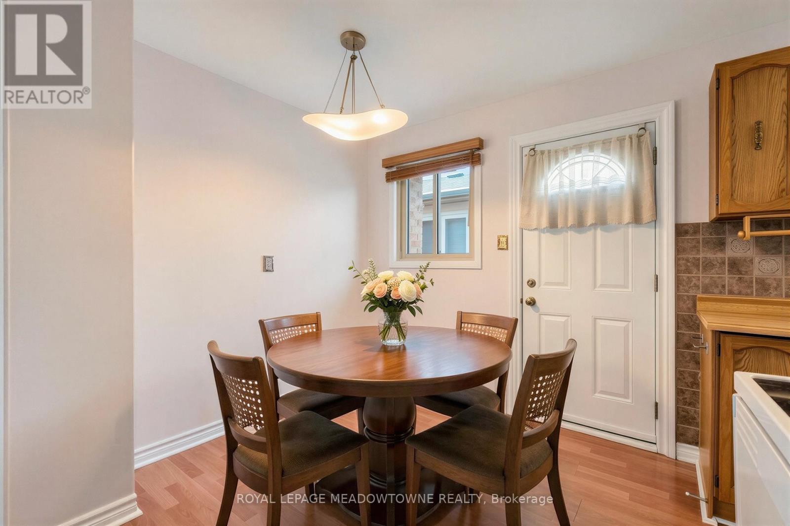 100 MARTINDALE CRESCENT - 11