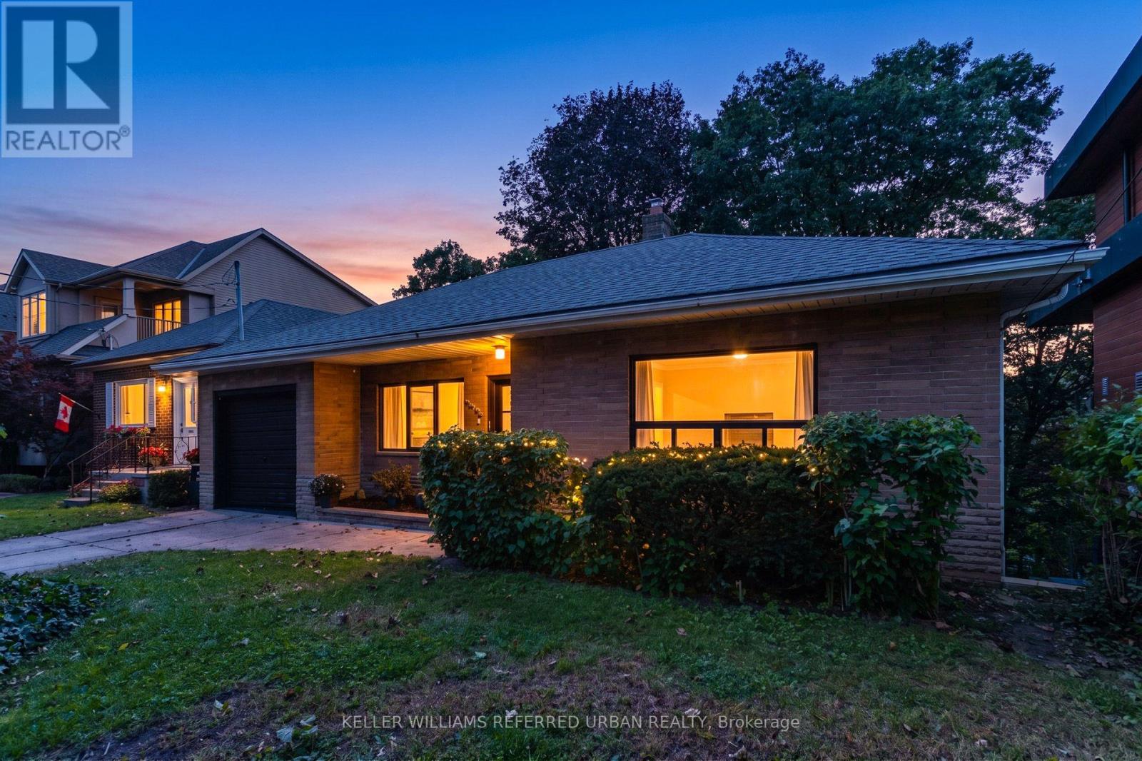 30 RAMBERT CRESCENT - 44