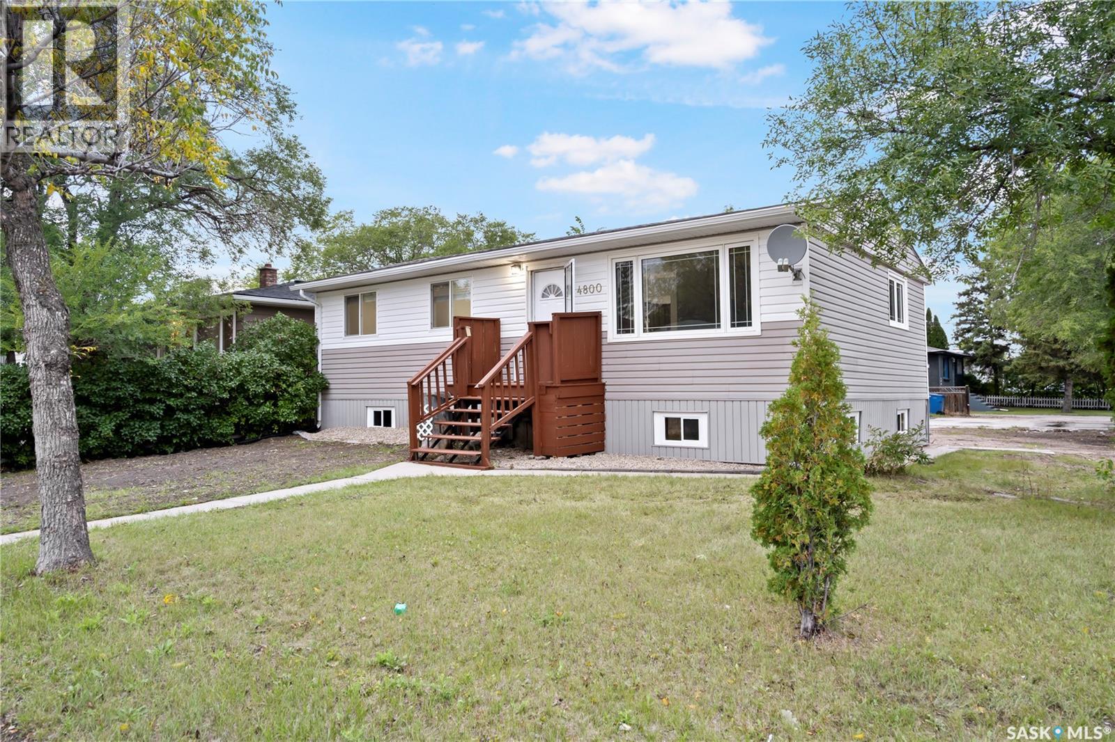 4800 4th Avenue, Regina — photo 3