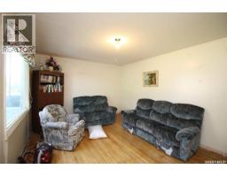 810 2nd Avenue, Simmie, SK S0N2N0 Photo 10
