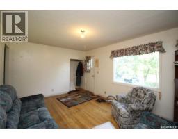810 2nd Avenue, Simmie, SK S0N2N0 Photo 11