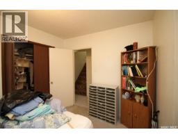 810 2nd Avenue, Simmie, SK S0N2N0 Photo 14