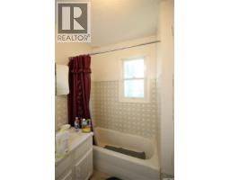 810 2nd Avenue, Simmie, SK S0N2N0 Photo 18