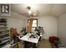 810 2nd Avenue, Simmie, SK S0N2N0 Photo 20