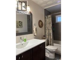 325 1st Avenue N, Big River, SK S0J0E0 Photo 22