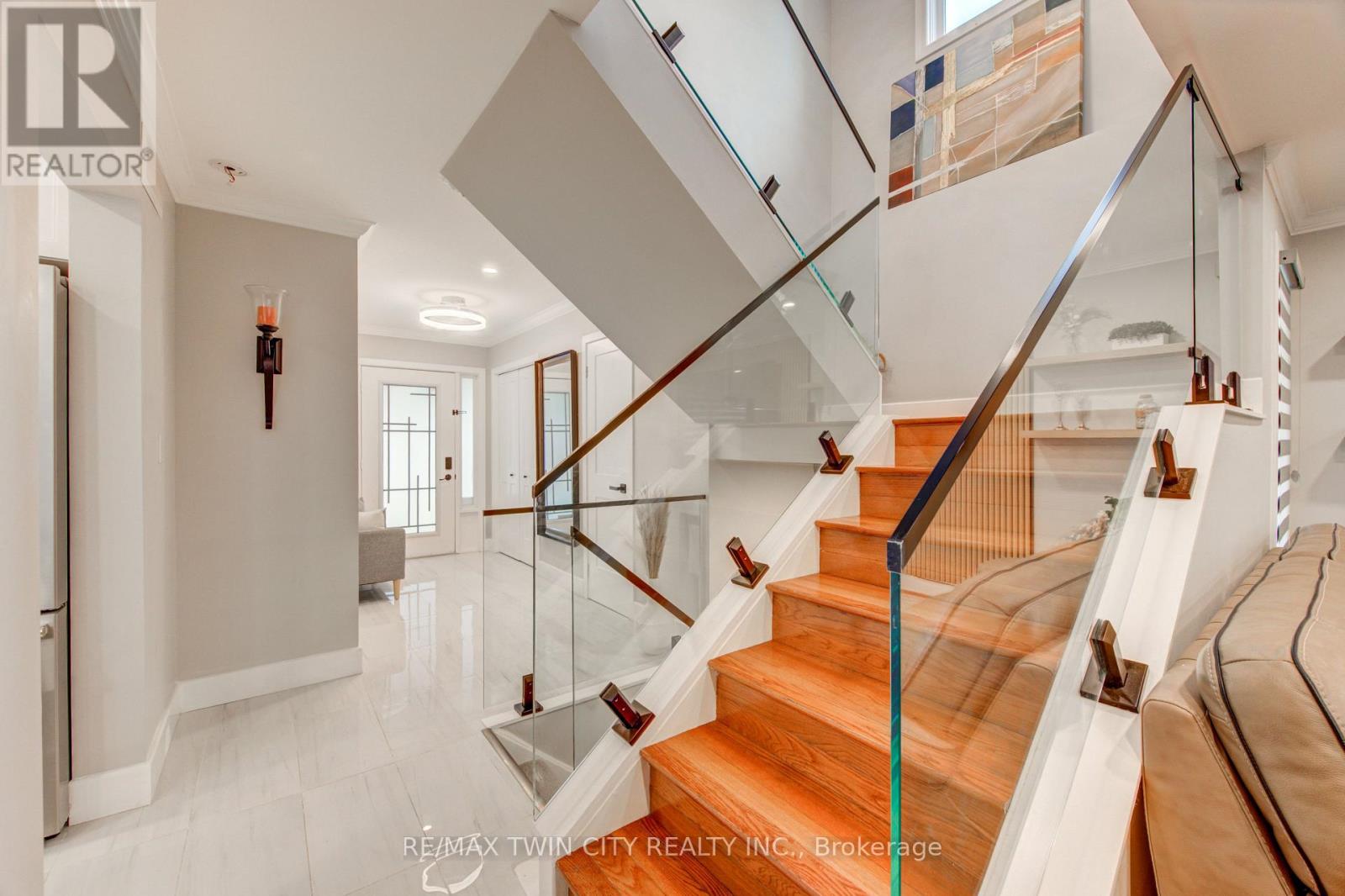 31 TYNEMOUTH DRIVE, London East (East I) — photo 7