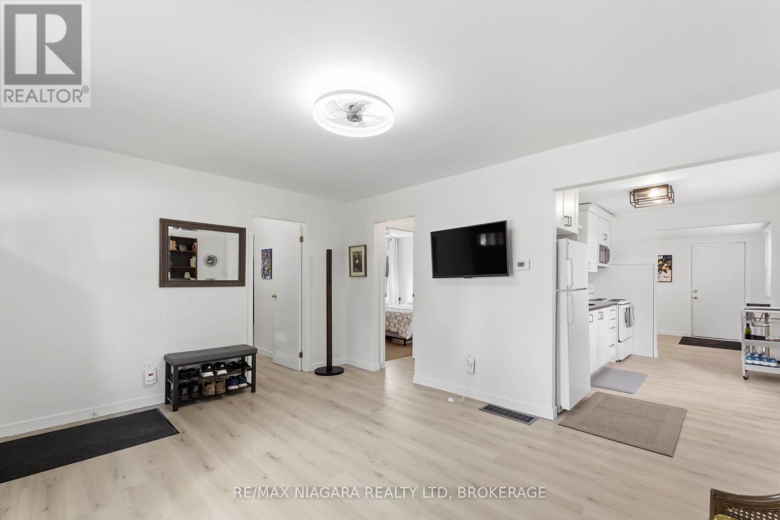 6317 CHURCHILL STREET - 5