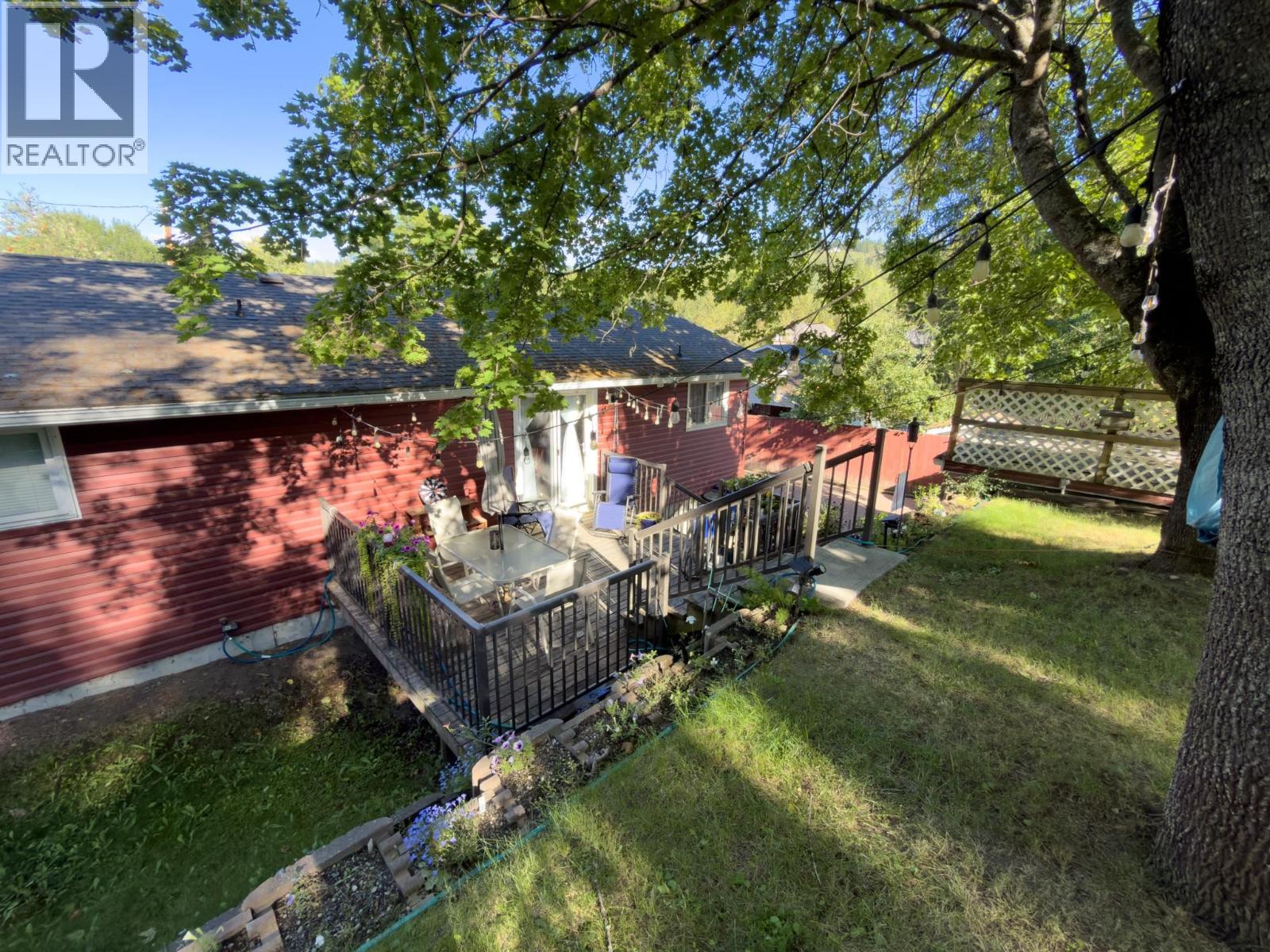 125 LINDSAY STREET - Image 25