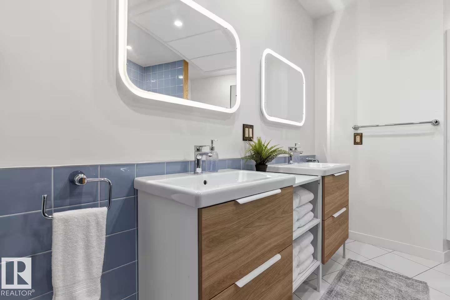 #501 10105 109 ST NW - 11