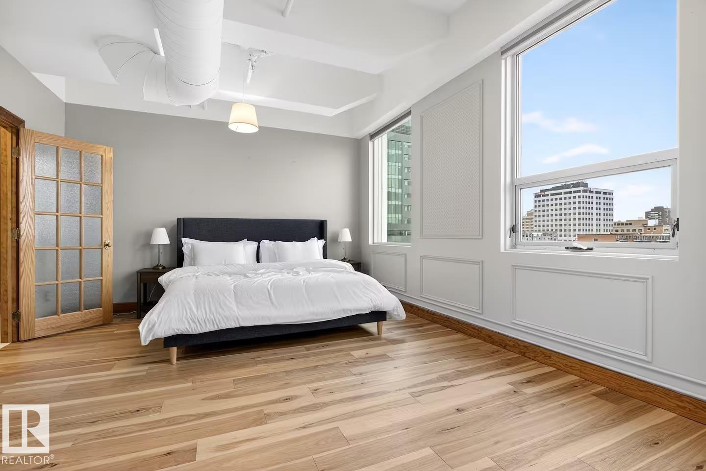 #501 10105 109 ST NW - 8
