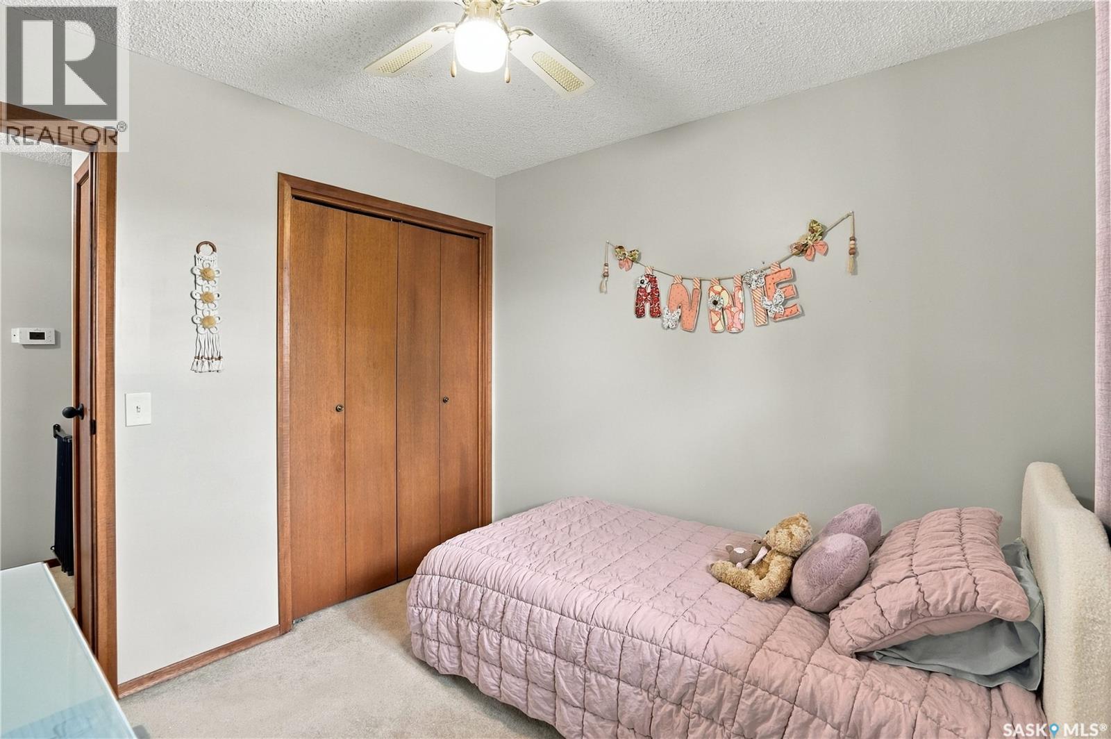 2930 Kutarna CRESCENT - Image 23