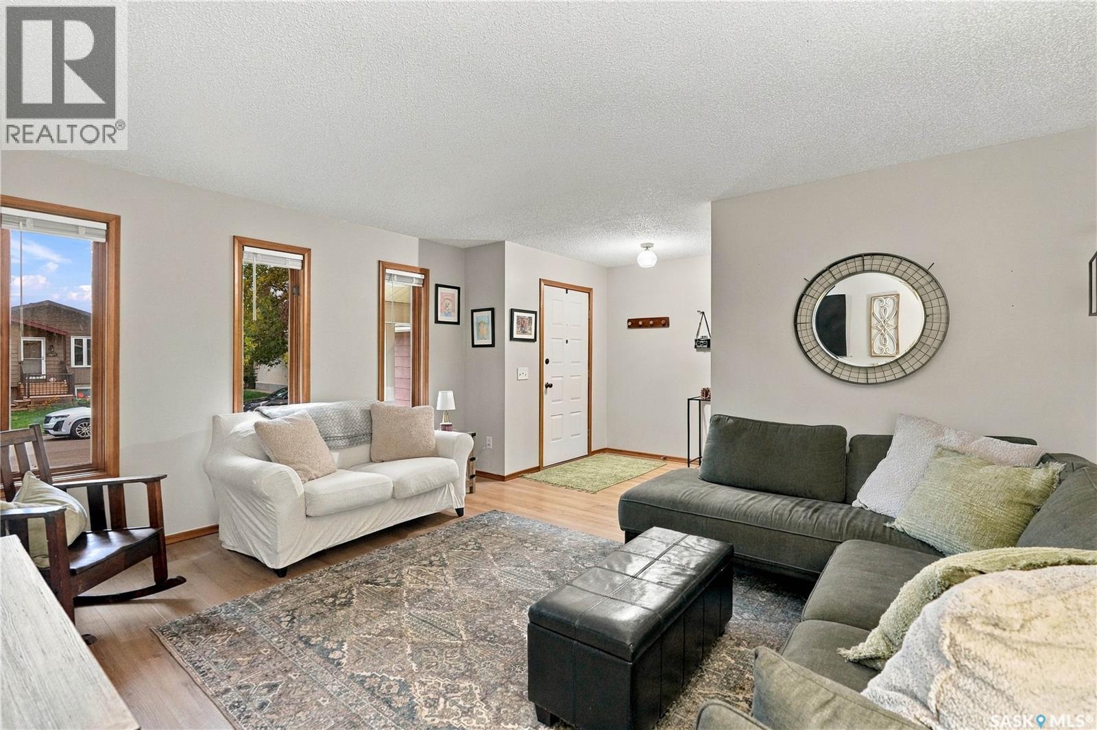 2930 Kutarna CRESCENT - 6
