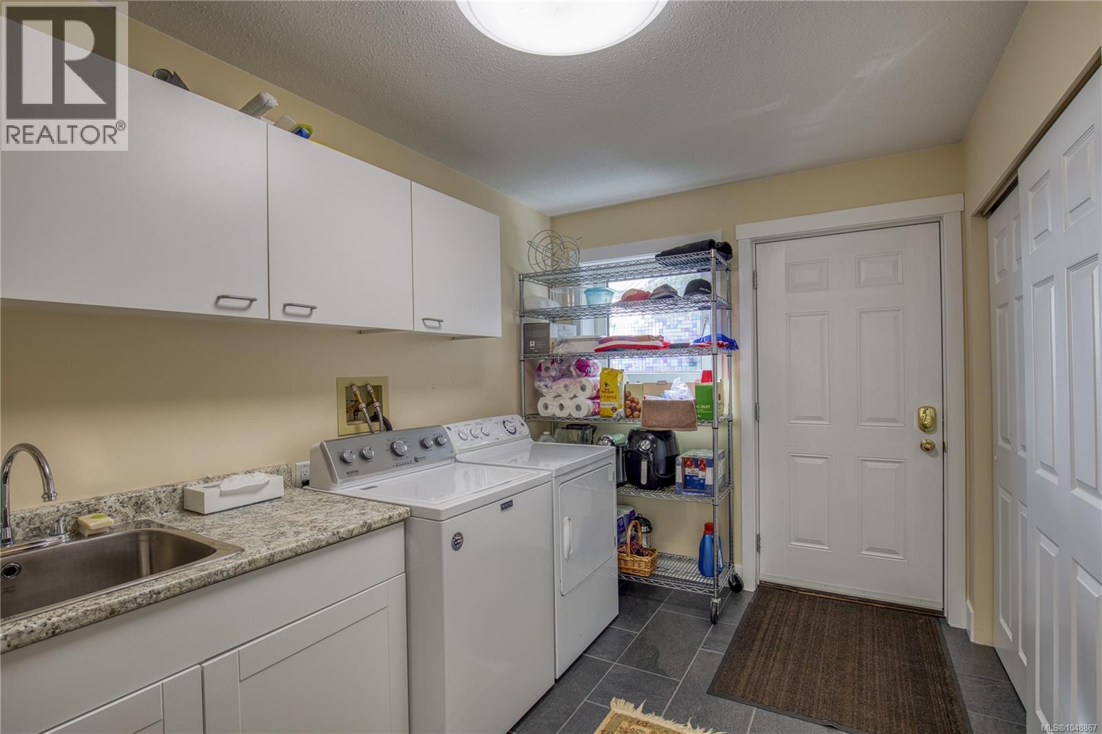 2600 Randle Rd - 33