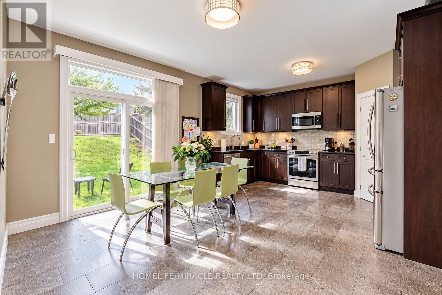 1285 WHETHERFIELD STREET - 10