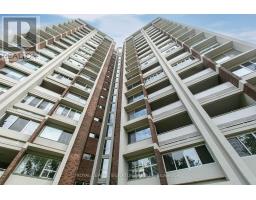 401 - 9 Deer Park Crescent, Toronto, ON M4V2C4 Photo 9