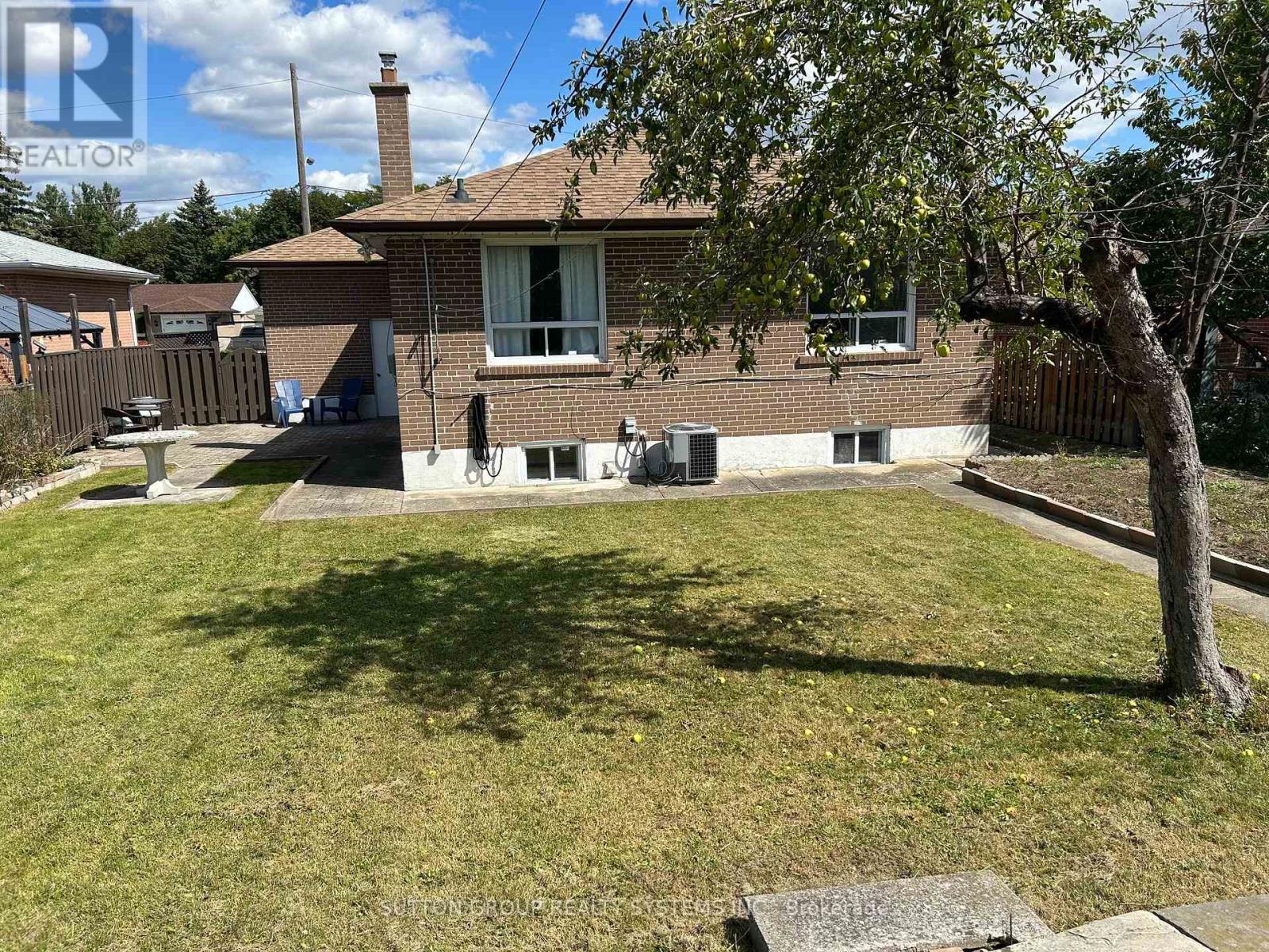 20 TAYSHAM CRESCENT - Image 26