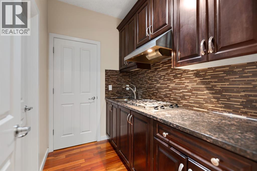 160 SKYVIEW SHORES Manor NE - 16