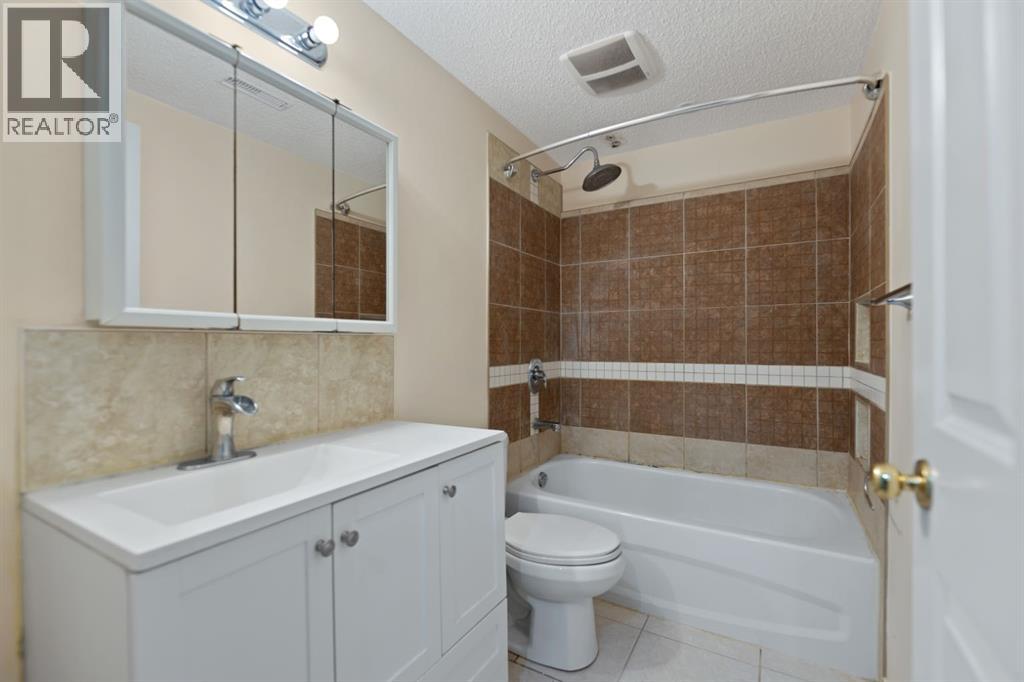 160 SKYVIEW SHORES Manor NE - 44