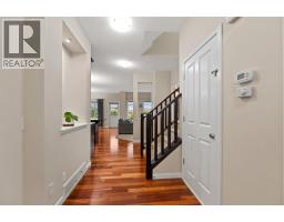 160 SKYVIEW SHORES Manor NE - photo 10