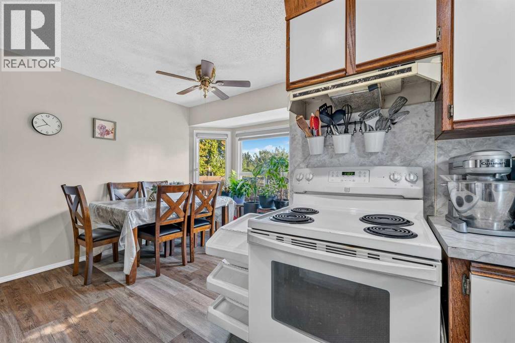 44 Templemont Drive NE - 16