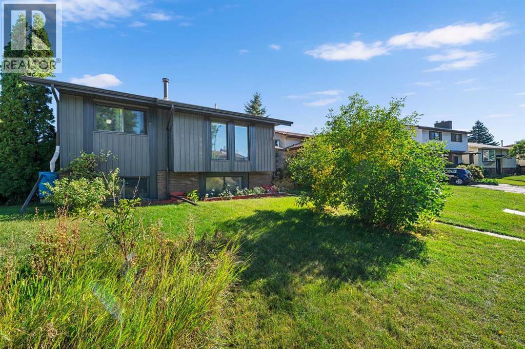 44 Templemont Drive NE - 3
