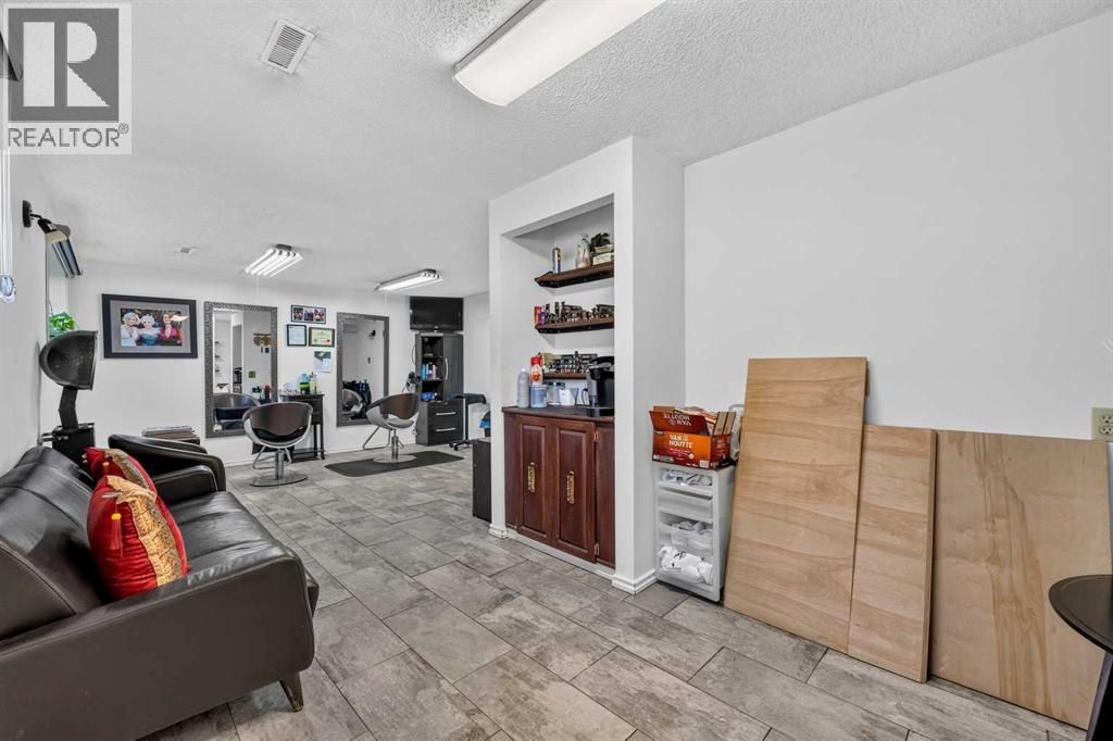 44 Templemont Drive NE - 32