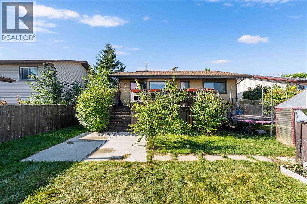 44 Templemont Drive NE - 36