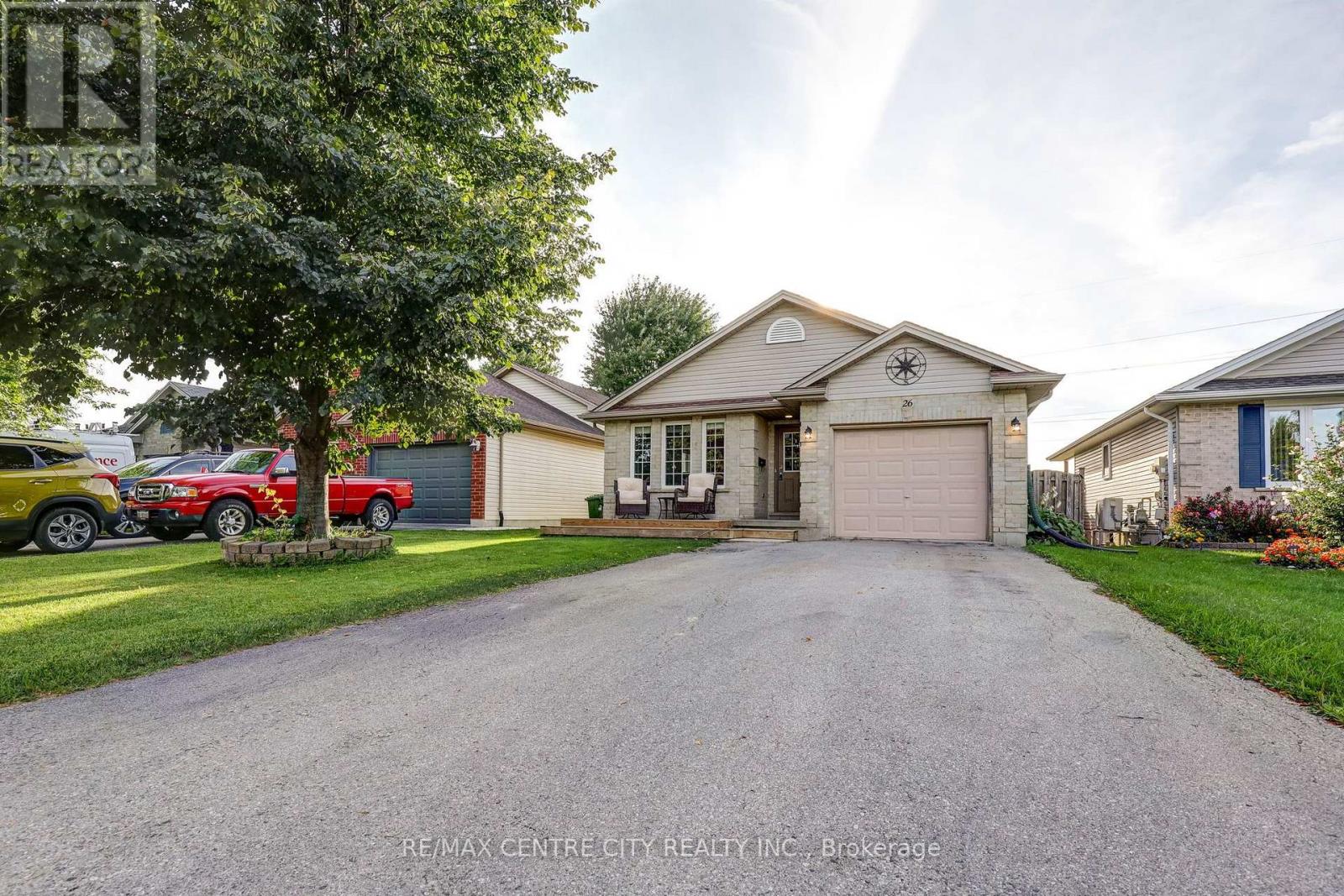 Property for sale at 26 GLENVIEW COURT
