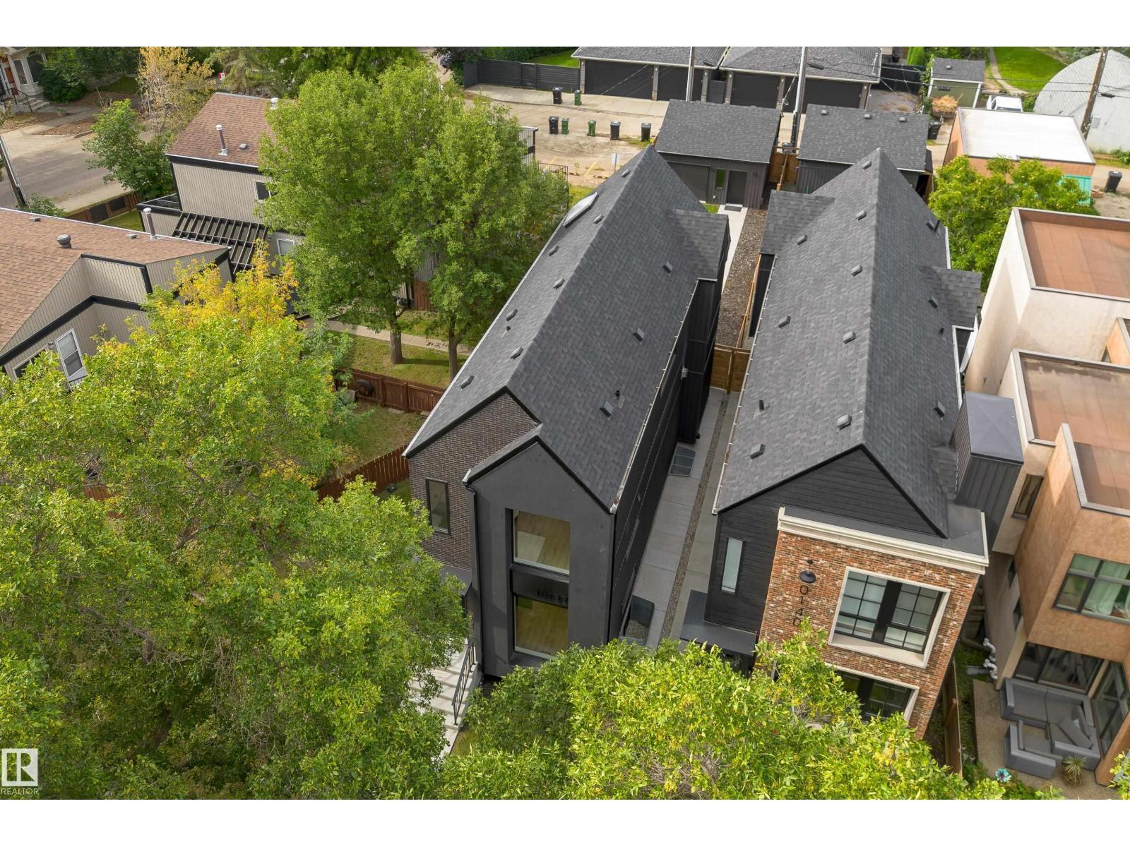 10138 90 ST NW - 43