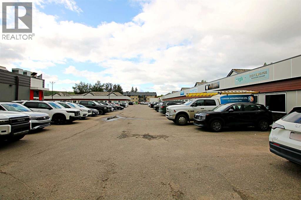 9612 Franklin Avenue, Fort McMurray