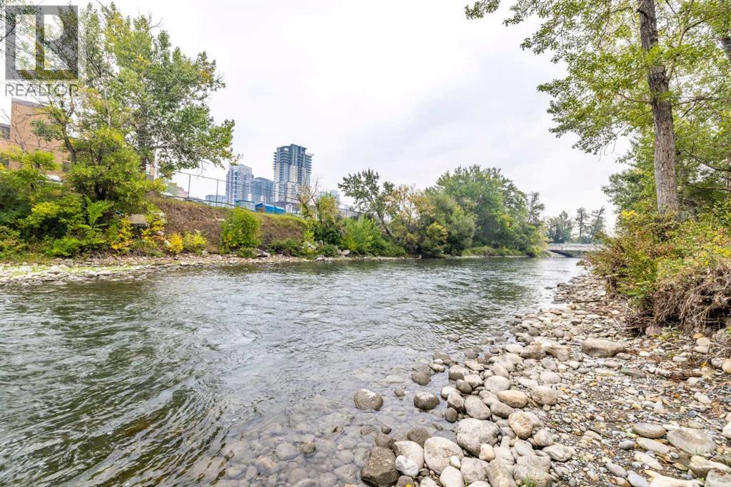 #401 120 24 Avenue SW - 32