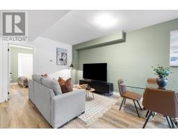 447 Lansdowne Avenue, Toronto, ON M6H3Y2 Photo 11