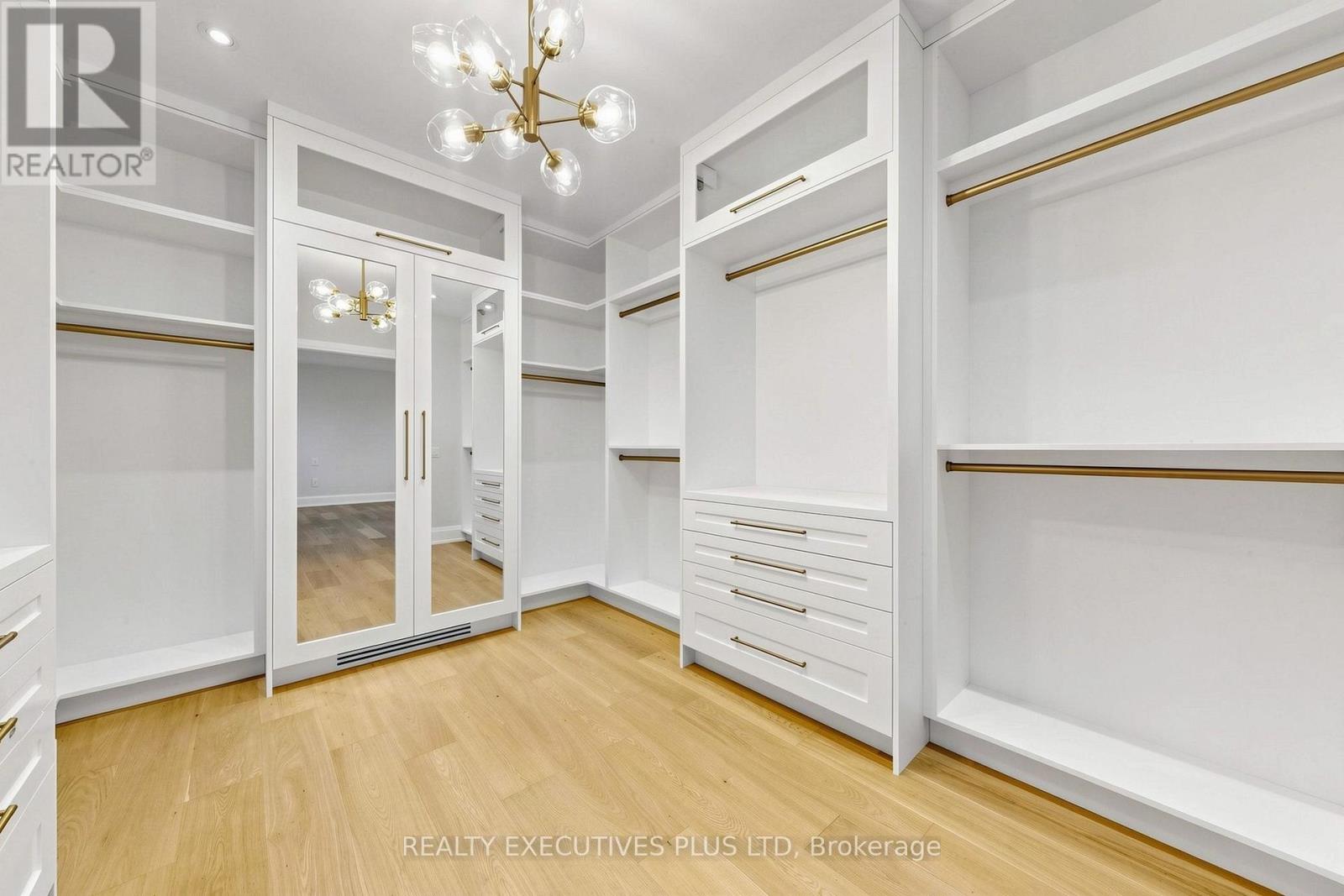 1837 NEW STREET - 28