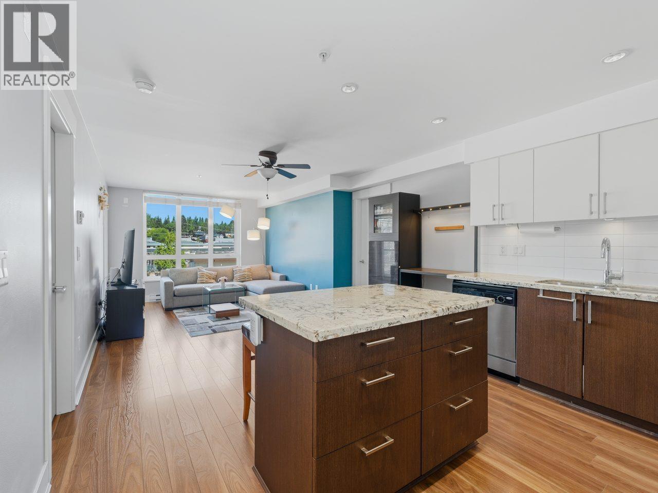 308 85 EIGHTH AVENUE, New Westminster — photo 1