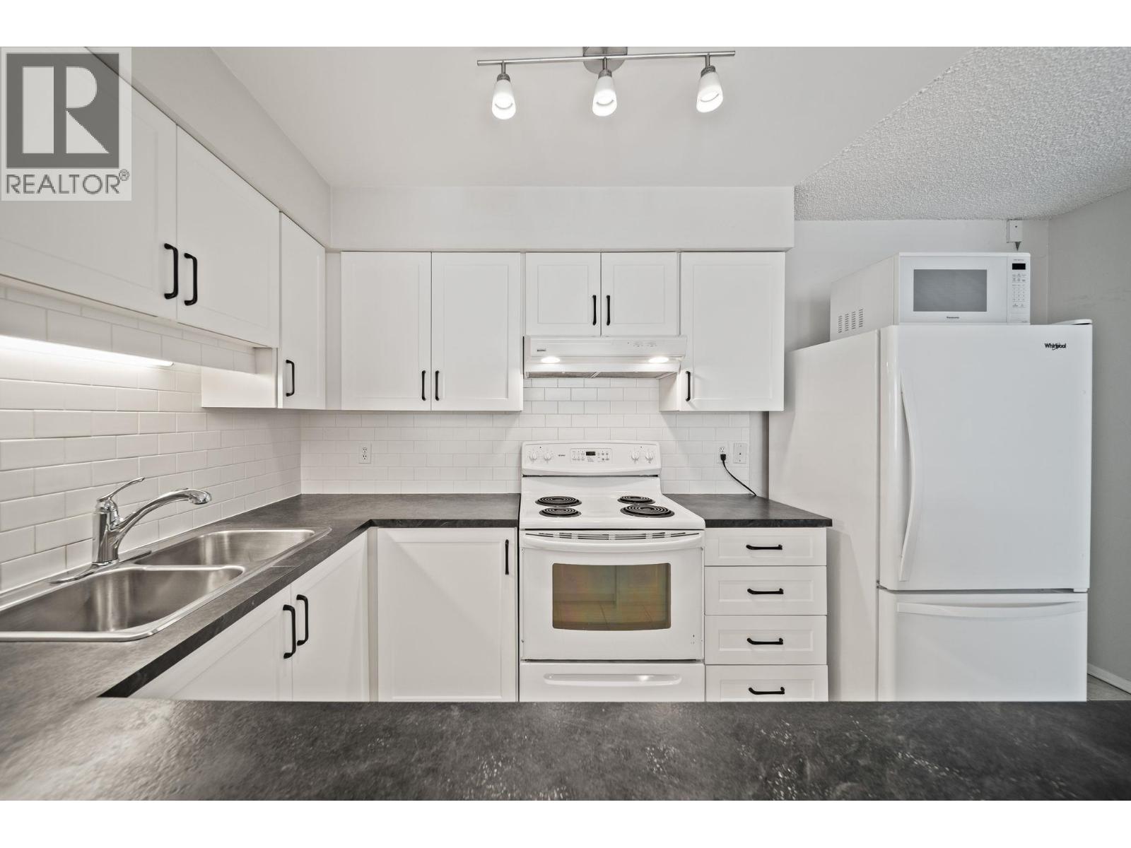 202 1845 W 7TH AVENUE, Vancouver