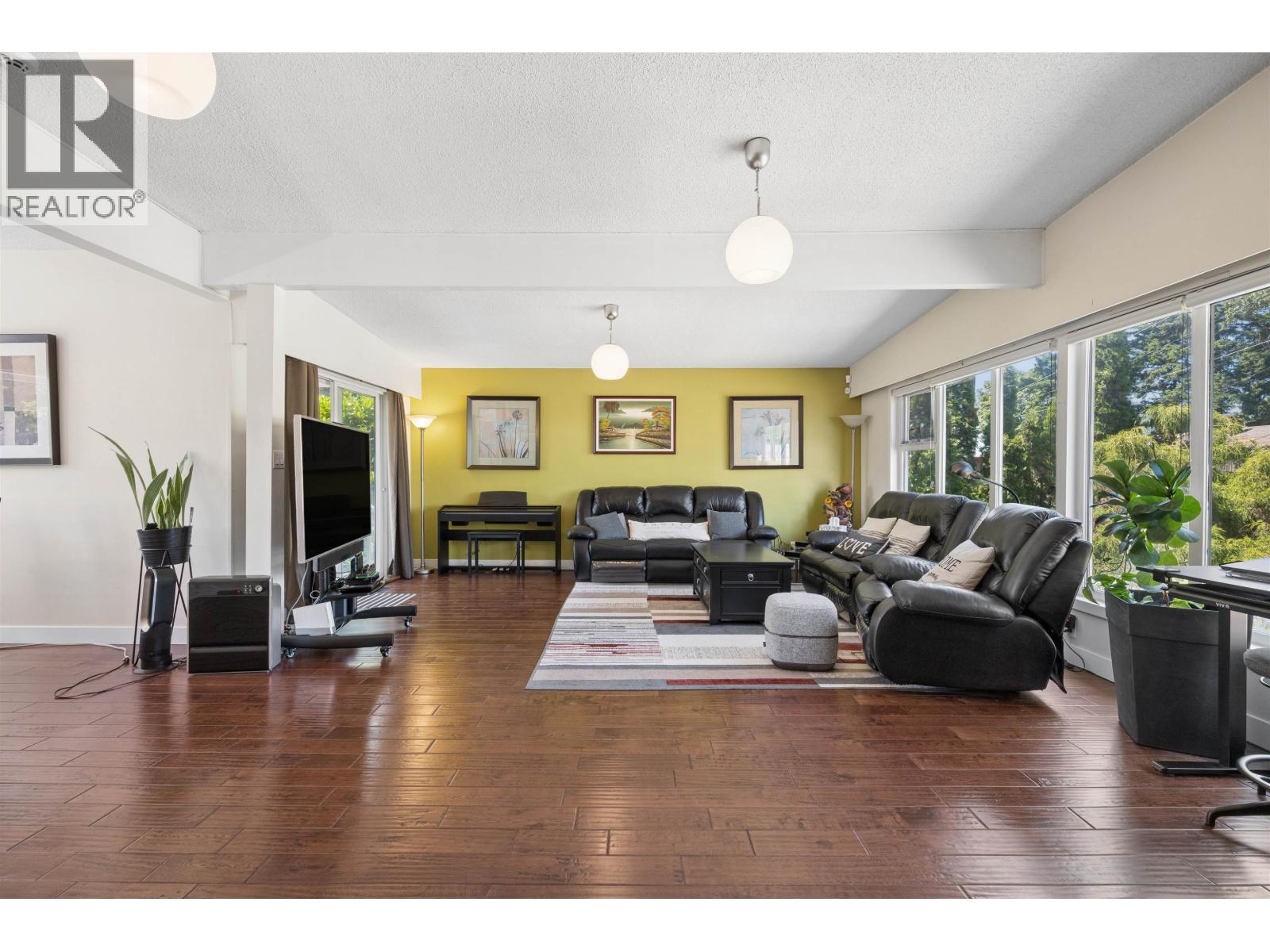 87 MUNDY STREET, Coquitlam — photo 5