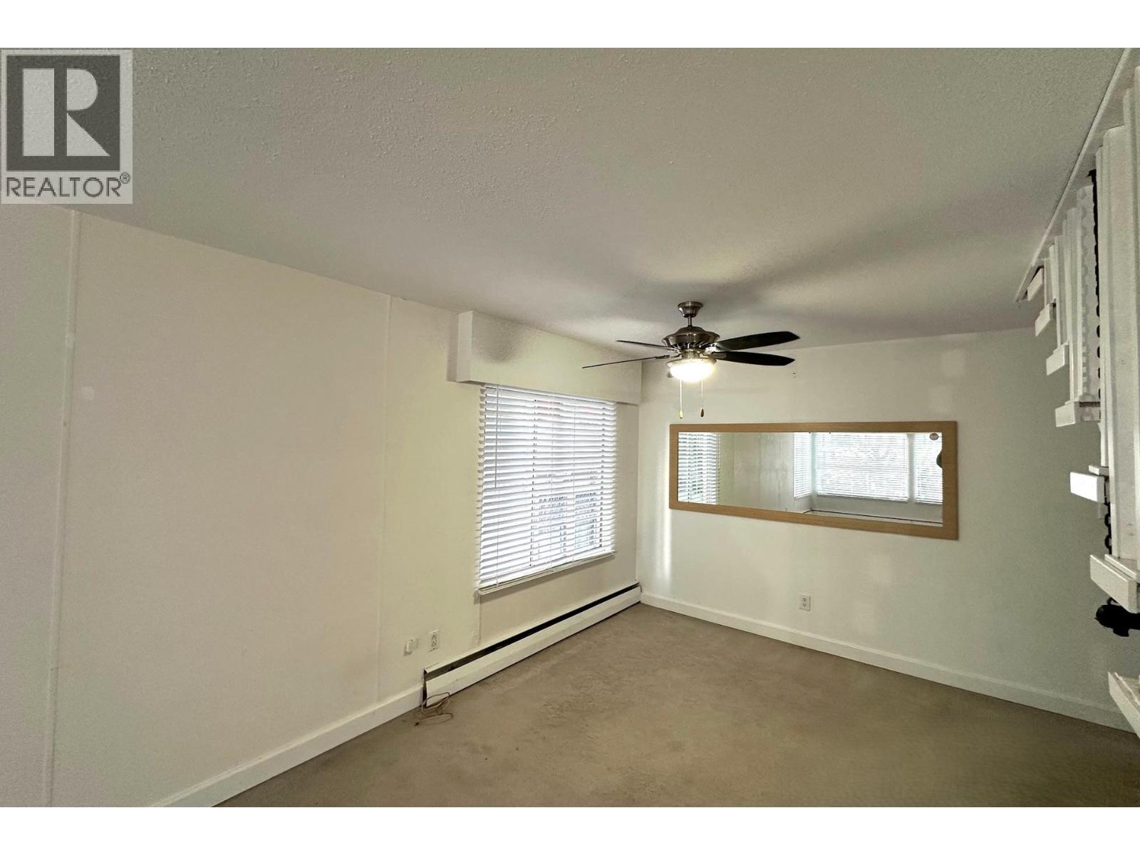 164 E 10TH STREET, North Vancouver