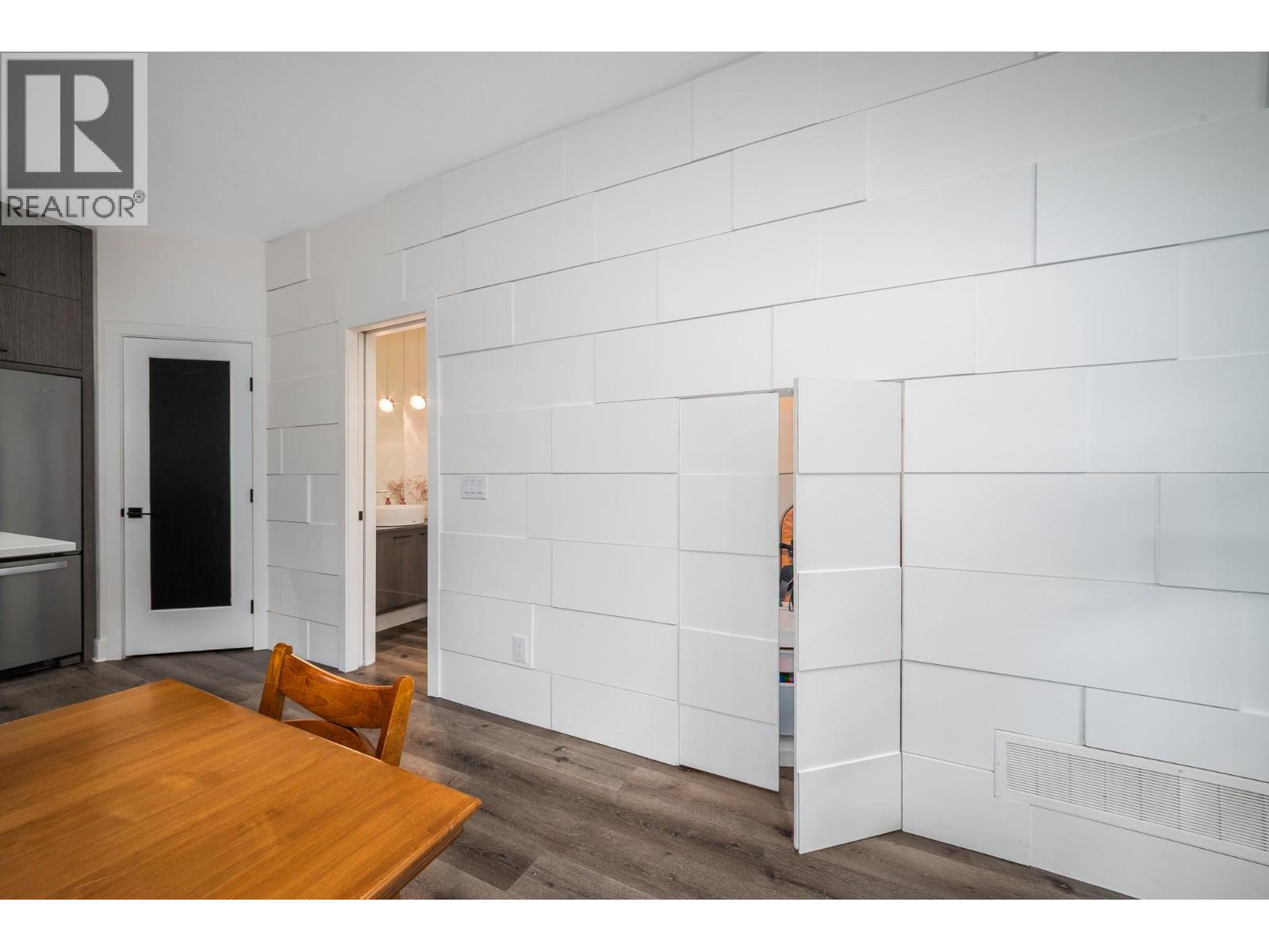 #4 805 Burne Avenue - 16