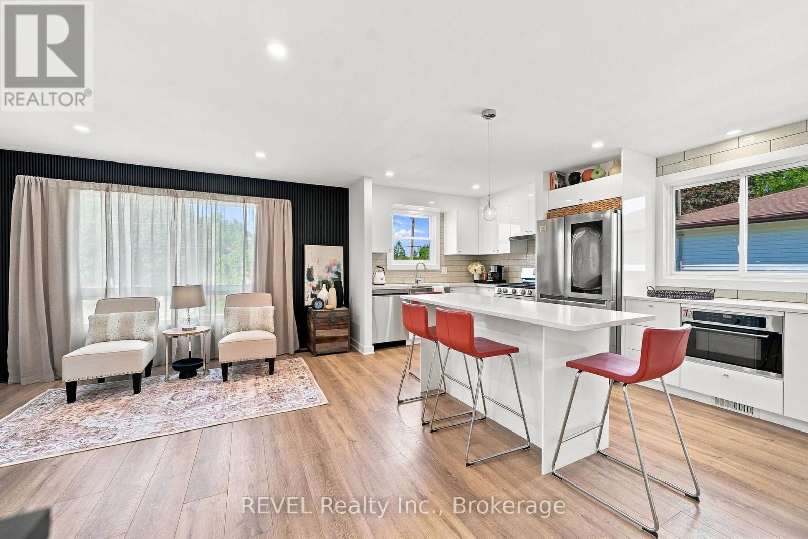 34 OAKWOOD STREET - 7