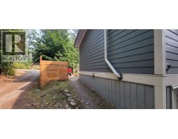 624 Slocan Avenue, New Denver, BC V0G1S0 Photo 15
