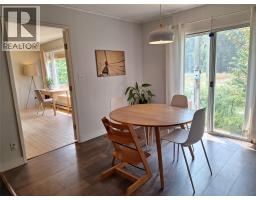 Primary Bedroom - 624 Slocan Avenue, New Denver, BC V0G1S0 Photo 6